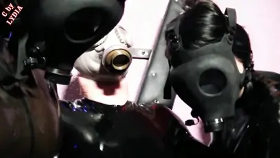 Latex slavewank
