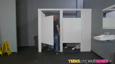 Megan rain and chris strokes in roadtrip gloryhole teenslovehugecocks
