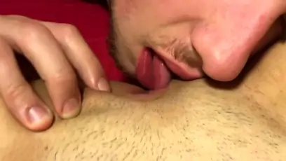 Homemade hd 21 y o amateur pov eating juicy pussy in dorm to moaning orgasm