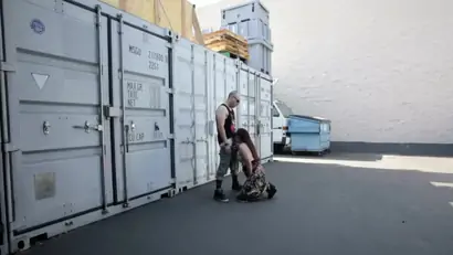 I am the mechanic that katt lowden gave an outdoor public blowjob to