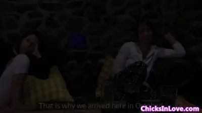 Euro gfriend pussylicks after party game