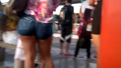 Shortinho todo socado