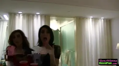 Amateur teen 18 cum covered