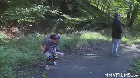 Experienced man fucks a girl