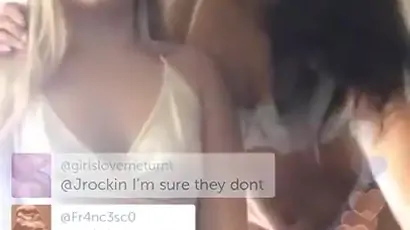 American teens 18 showing off their bodys