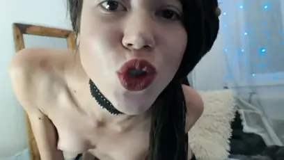 Sexy girl play with herself