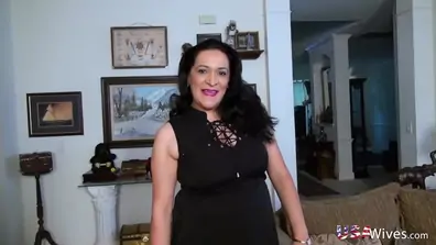 Usawives horny chubby grandma toy masturbation