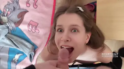 Pov petite amateur brunette facial cumshot