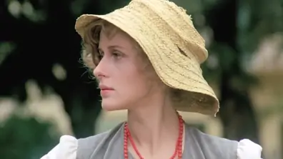 Stefania casini and dominique darel in for dracula 1974
