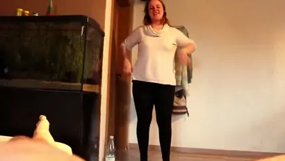 Amelia hot bitch with nice ass n body fucked doggy