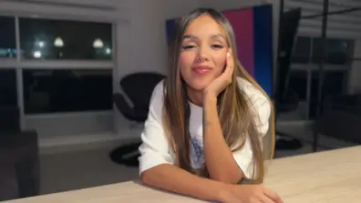 My best friend shows me her hidden talents and i show her my big cock samy sun7