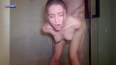 My stepbrother a jerk off cum right in my vagina crempie
