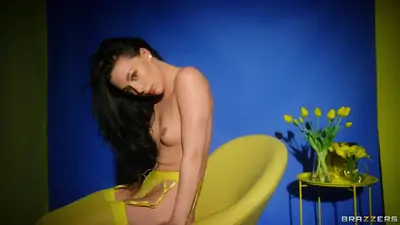 Yellow vs blue me vs you with aila donovan whitney wright ricky johnson brazzers