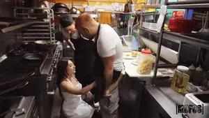 Raunchy vixen heart stopping sex video