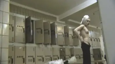 Change room video n 719