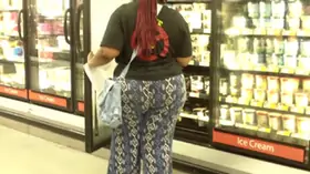 Healthy bbw w a huge soft jiggly booty