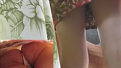 Boyfrend put his up petticoat webcam down in the bus