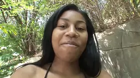 Chocolate babe sucks and rides a dick after cunnilingus
