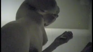 Films a hairy snatch in the dressing room